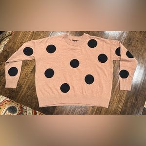 Like New Tahari Sweater